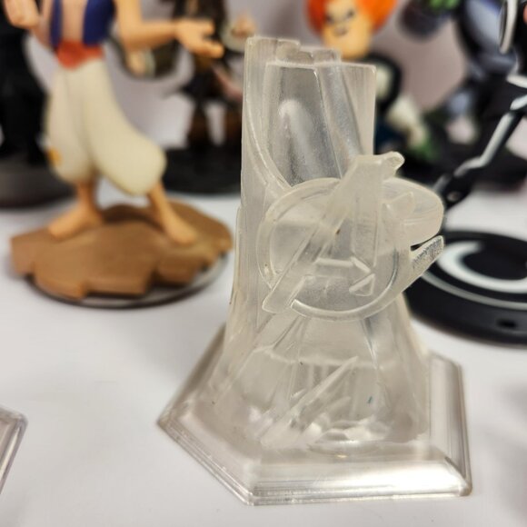 Disney Infinity Lot of 16 Figurines and Crystals 2.0 and 3.0 Various - Picture 6 of 16